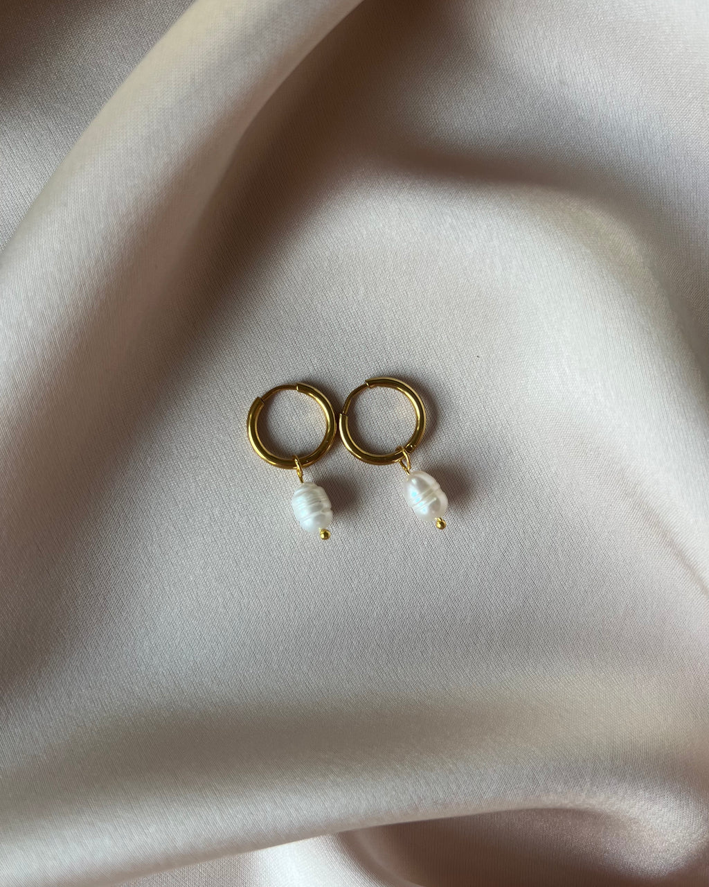 Baroque Pearl Hoops